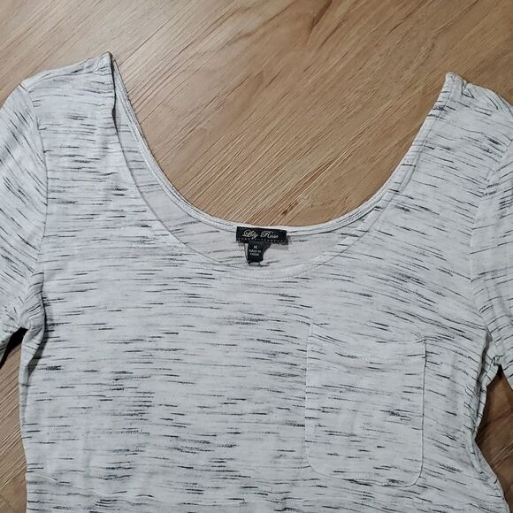 🔹️Lily Rose Gray Heather Embroidered Lace Scoop Neck 3/4 Sleeve Top Medium - Picture 3 of 11